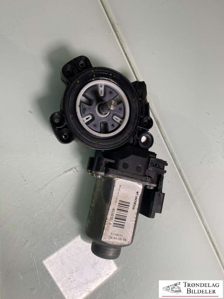 Ruteheis, kun motor, venstre foran til Nissan Qashqai, 2010-2014 (Type I, Fase 2)  