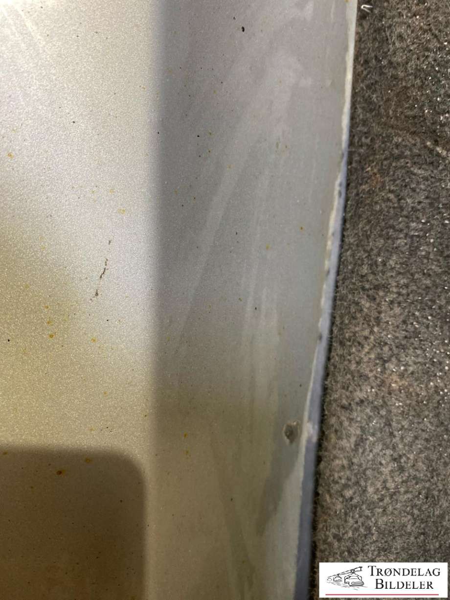 Dør høyre foran til Ford Mondeo 2014-2019 (Type V, Fase 1)  (2412555|)
