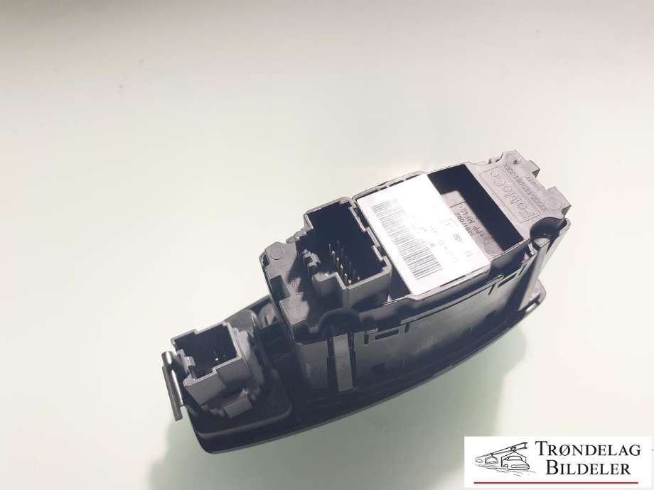Bryter lys til Ford S-Max 2015-->> (Type II)  (2502608|E1GT-13D061-ED3JA6|)