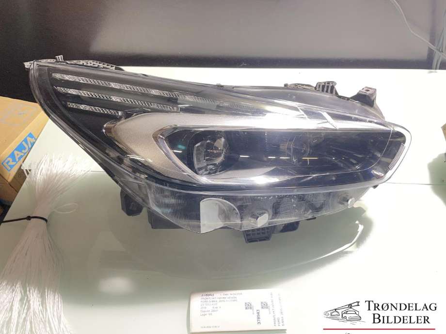 Frontlykt høyre xenon til Ford S-Max, 2015-->> (Type II)  (2571966)