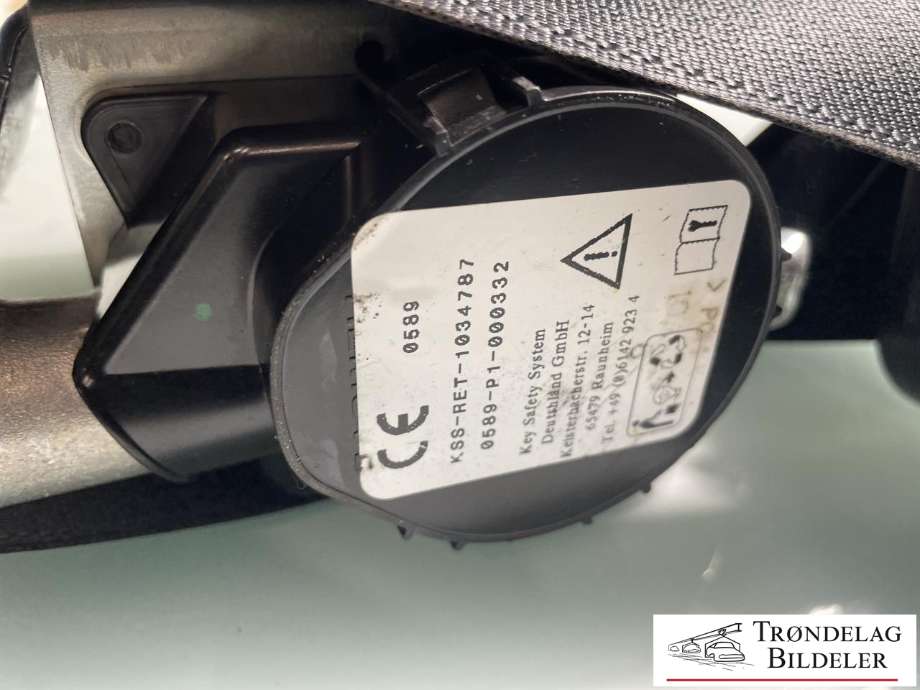 Sikkerhetsbelte foran høyre til Ford S-Max 2015-->> (Type II) (2340154|EM2B-R61294-BB3JA6|)