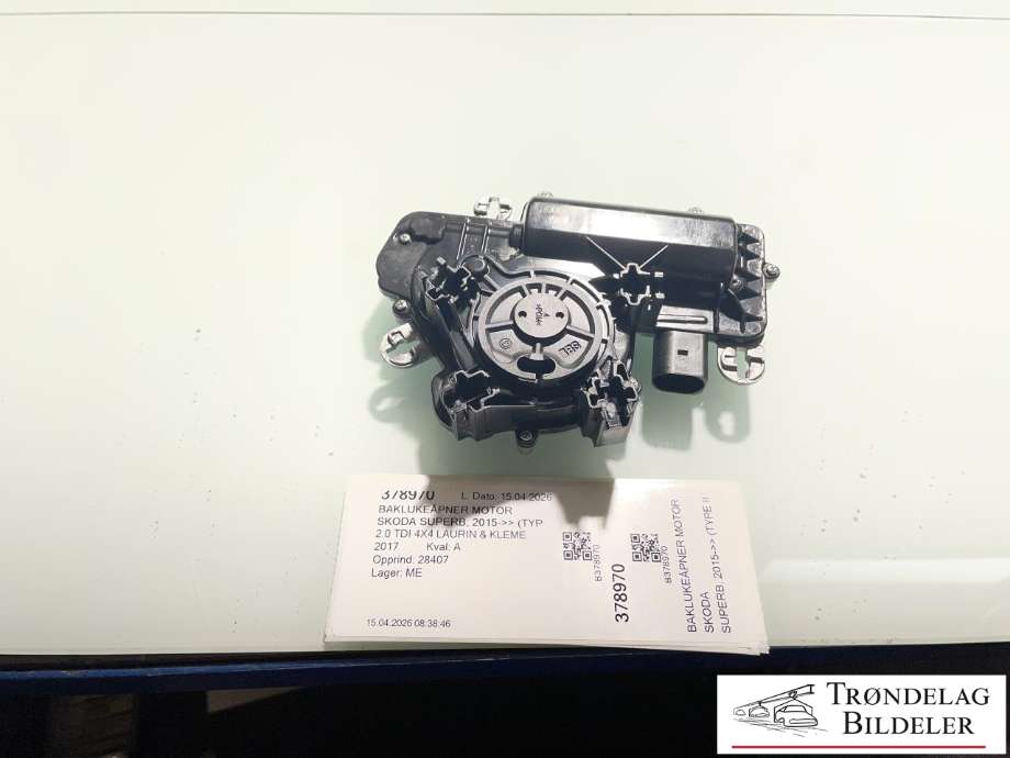 Baklukeåpner motor til Škoda Superb, 2015-->> (Type III)  (5TA 827 887 A)