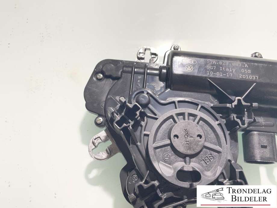 Baklukeåpner motor til Škoda Superb 2015-->> (Type III)  (5TA 827 887 A|5TA 827 887 C|)
