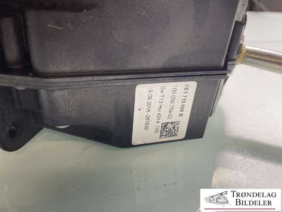 Girstang/girvelger automat til VW Transporter / Caravelle 2015-2019 (T6) (T6) (7E1713025B|7E1 713 025 D|)