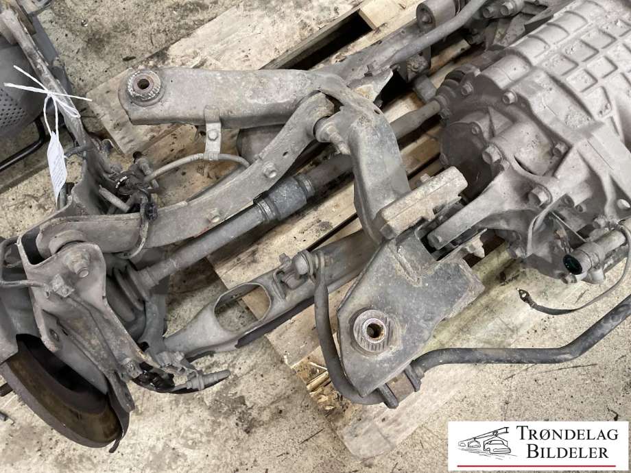 Bakstilling til Mitsubishi Outlander 2015-->> (Type III, Fase 2) (4100A269|)