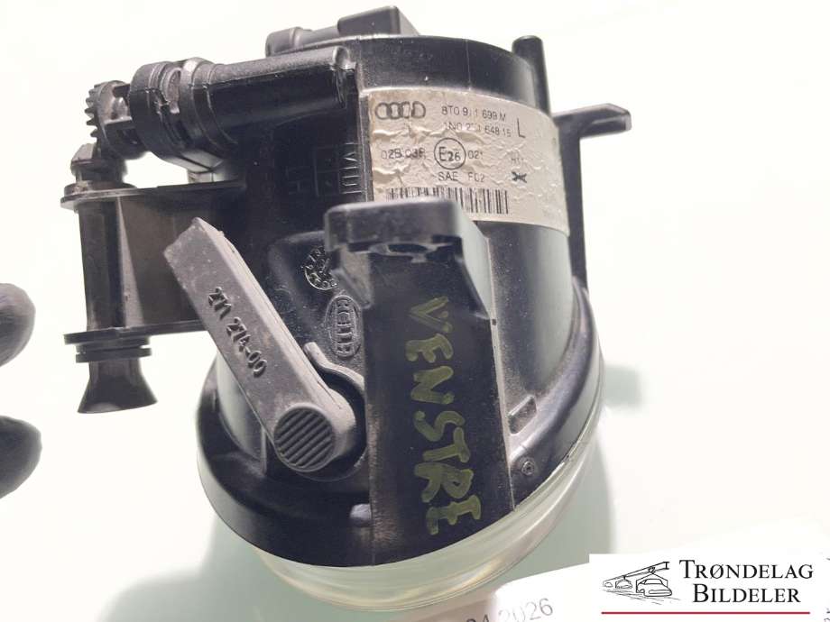 Tåkelykt venstre foran til Audi A4, Allroad 2009-2016 (Type I) (B8) (B8) (8T0941699B|8T0941699M|)