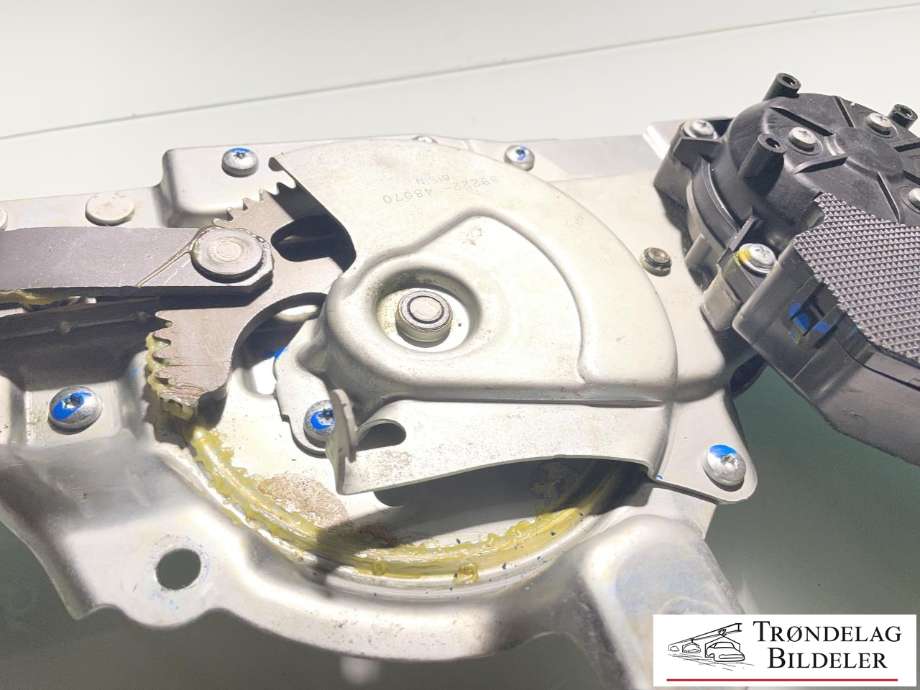 Baklukeåpner motor til Lexus RX 2009-2015 (Type III) (AL10) (AL10) (427100-10210|)
