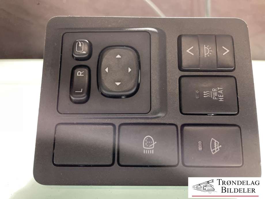 Bryter speil til Toyota Land Cruiser 150 2014-->> (Fase 2)  (8487060160|8729060080|)