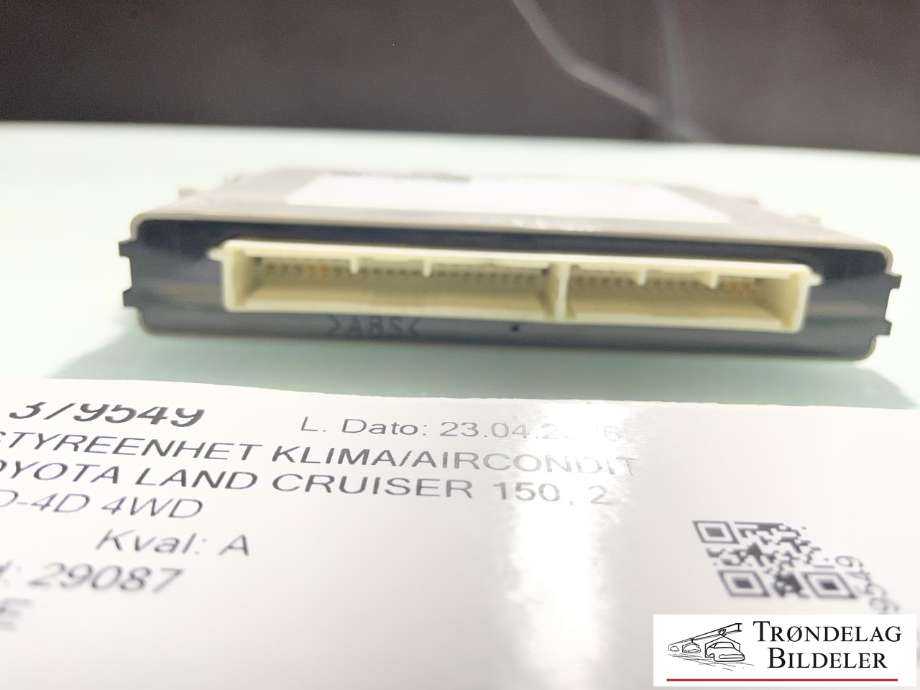Styreenhet klima/aircondition til Toyota Land Cruiser 150 2014-->> (Fase 2) (8865060N60|)