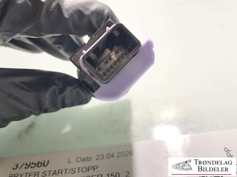 Bryter start/stopp til Toyota Land Cruiser 150 2014-->> (Fase 2)  (8961130063|)