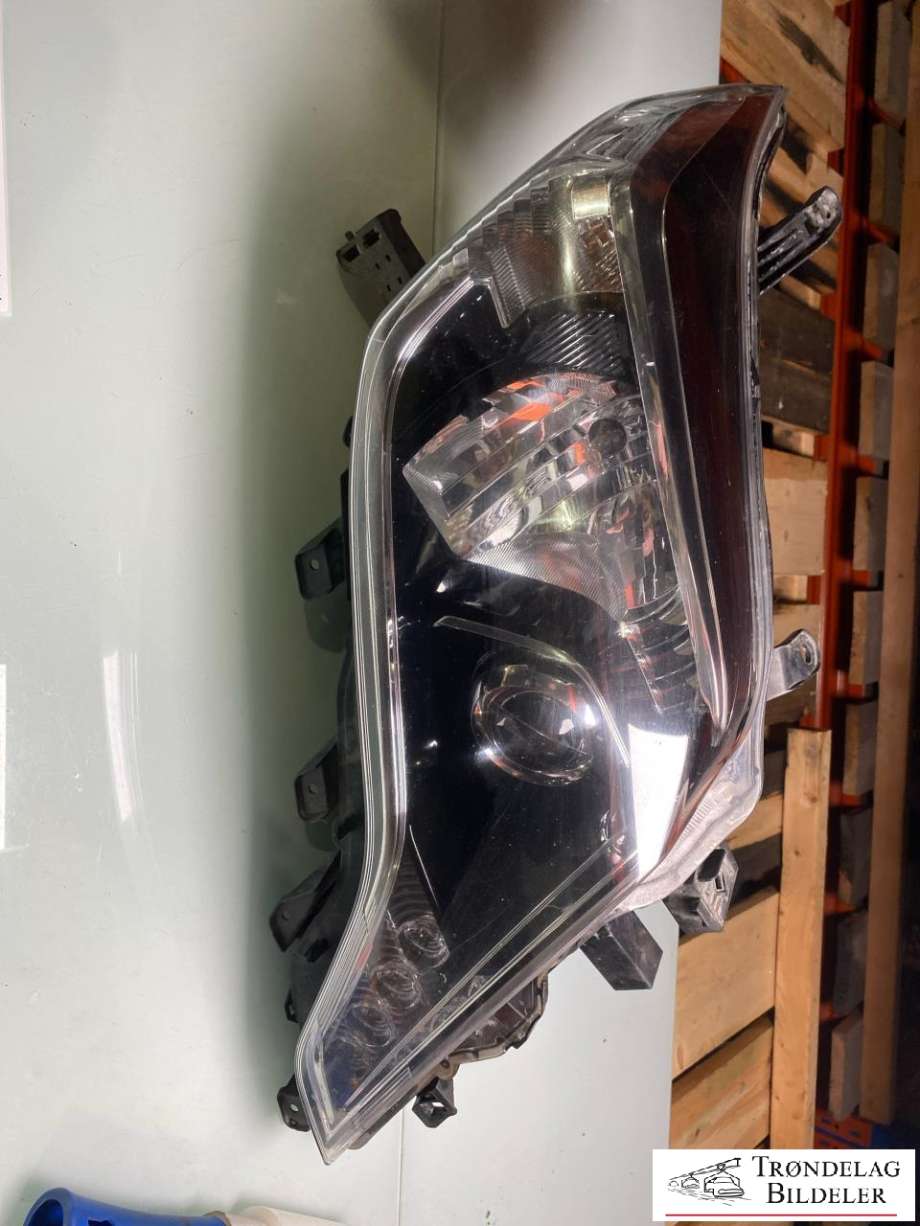 Frontlykt høyre full-LED til Toyota Land Cruiser 150, 2014-->> (Fase 2)  (8114560J20)