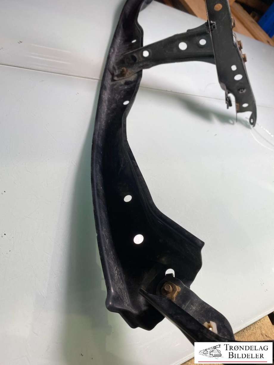 Frontplate nedre til Toyota Land Cruiser 150 2014-->> (Fase 2)  (5252160150|)