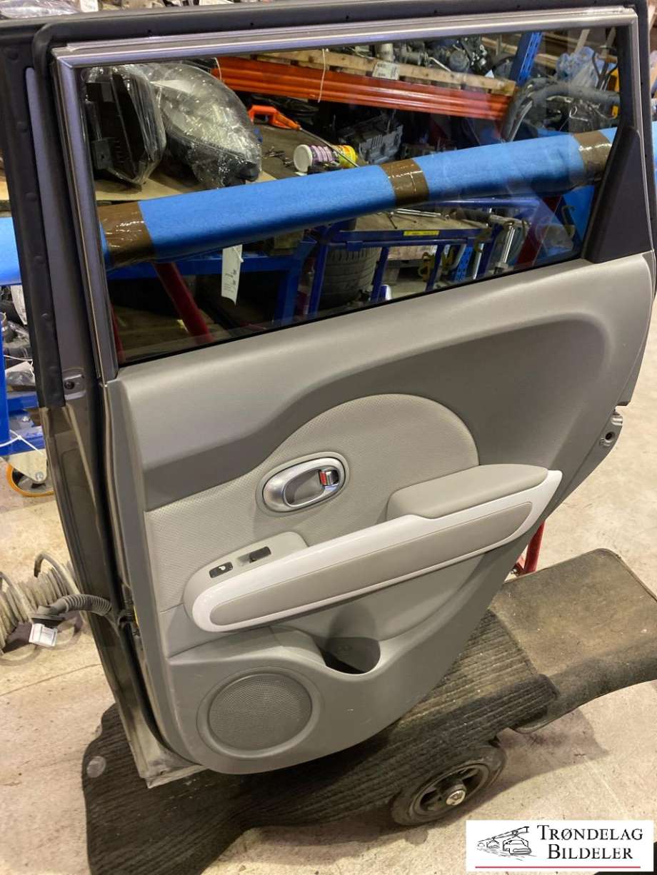Dør høyre bak til Kia Soul 2014-2019 (Type II)  (77004-B2000|77004-B2010|)