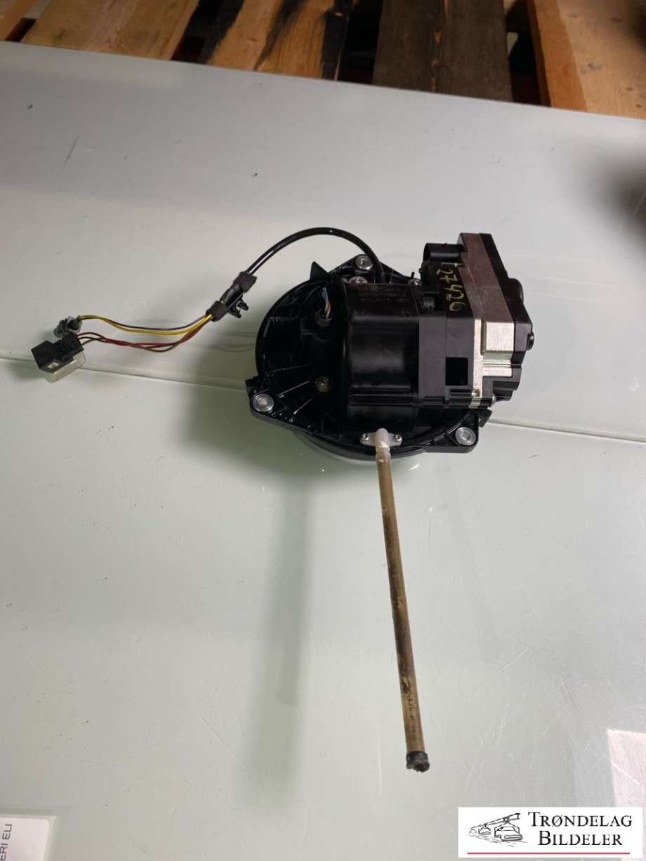 Parkeringskamera bak til VW e-Golf 2014-2017 (Fase 1)  (5GE 827 469 E|)
