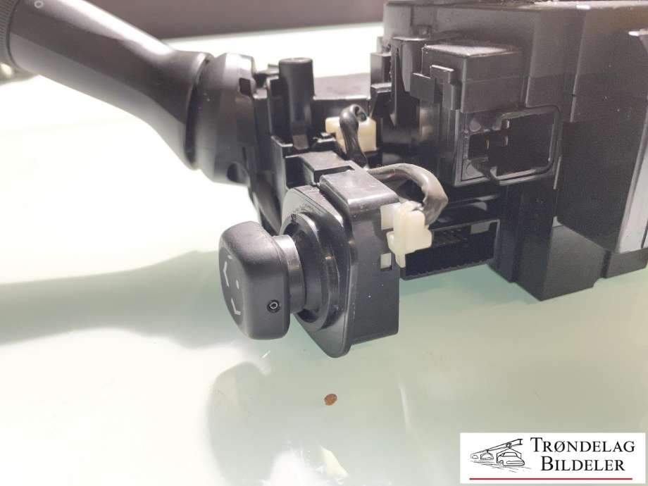 Bryter combi til Toyota Land Cruiser 150 2014-->> (Fase 2)  (8414030311|8465248170|)