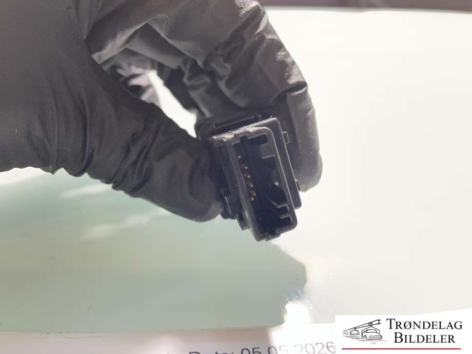 Bryter Antispinn til Toyota Land Cruiser 150 2014-->> (Fase 2)