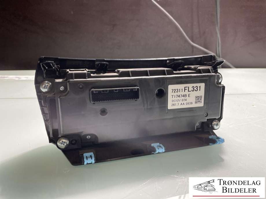 Varmeapparat betjening til Subaru XV 2018-->> (Type II)  (72311FL331|)