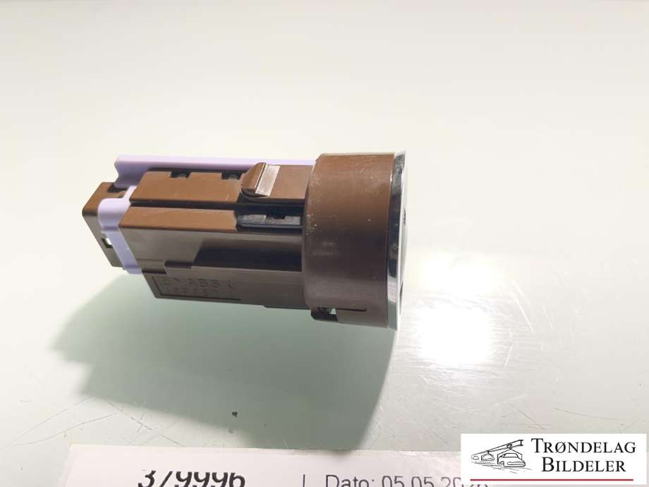 Bryter start/stopp til Subaru XV 2018-->> (Type II)  (83031FL000|)