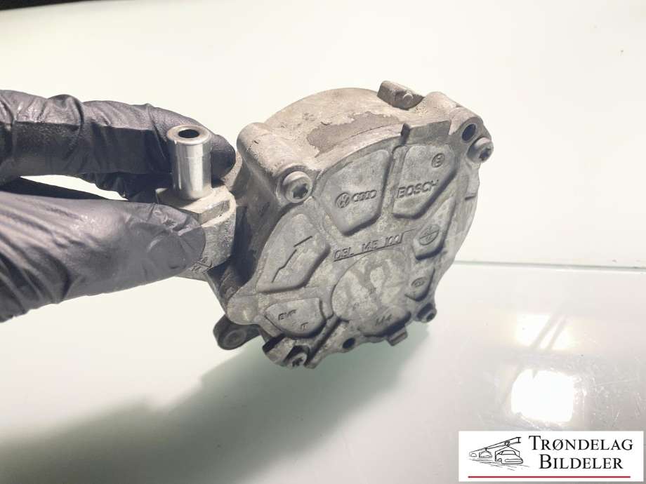 Vakuumpumpe til Audi A4, Allroad 2009-2016 (Type I) (B8) (B8) (03L145100F|03L 145 100|03L145100G)
