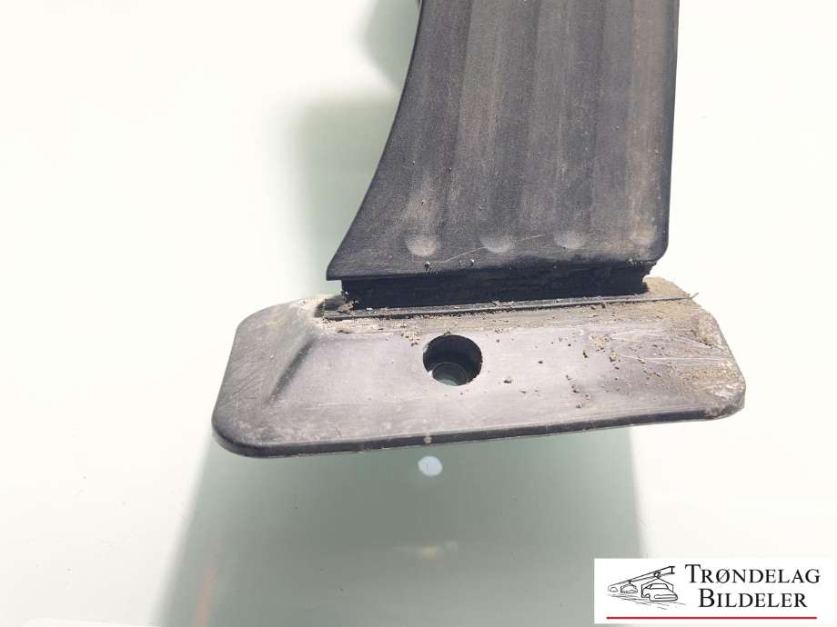 Pedal gass til BMW 5-Serie 2010-2017 (F10/F11) (F10/F11) (35426858574|35 42 6 860 784|35 40 6 889 822)