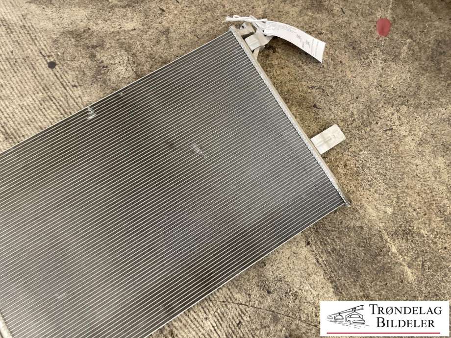 Aircondition radiator til VW Transporter / Caravelle 2015-2019 (T6) (T6) (7E0 820 411 F|7E0 820 411 G|)