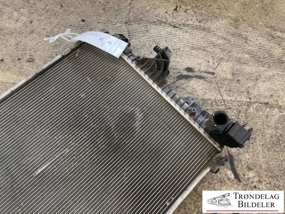 Radiator (automat gir) til VW Transporter / Caravelle 2015-2019 (T6) (T6) (7E0 121 253 F|)