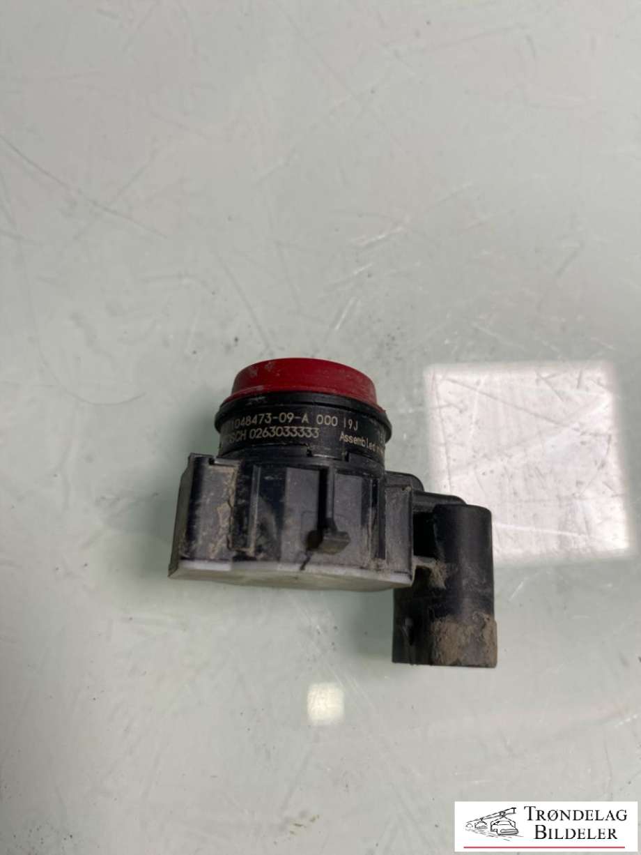 Parkeringssensor bak til Tesla Model S 2016-2021 (Fase 2) (1048473-09-A|BOSH 0263033333|)