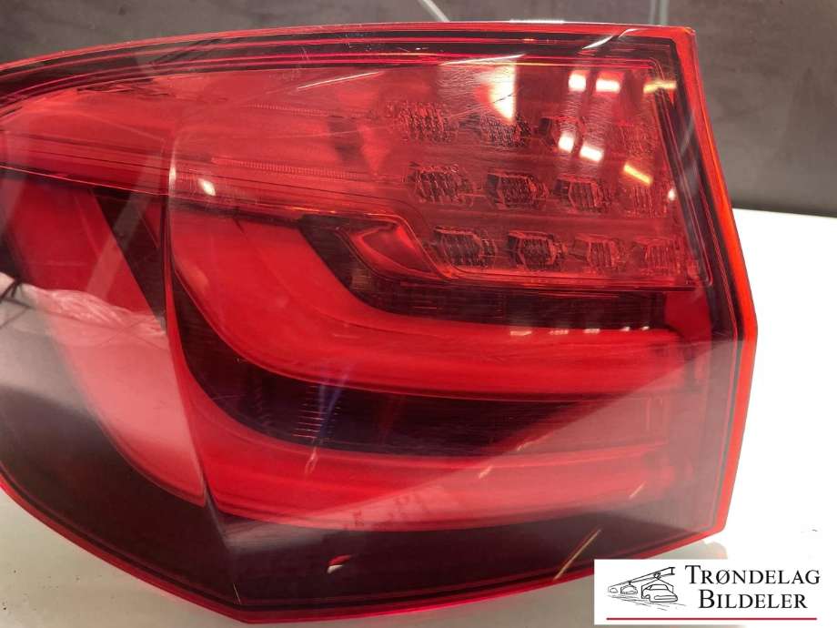 Baklykt venstre ytre til BMW 5-Serie 2010-2017 (F10/F11) (F10/F11) (63217203233|)