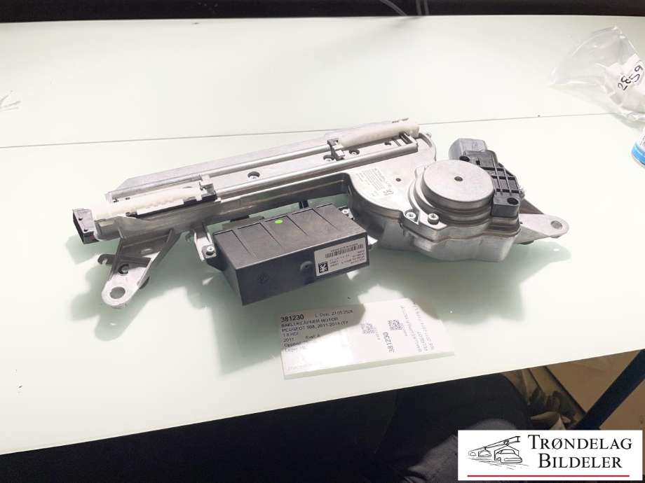 Baklukeåpner motor til Peugeot 508 2011-2014 (Type I, Fase 1) (9677615380|)