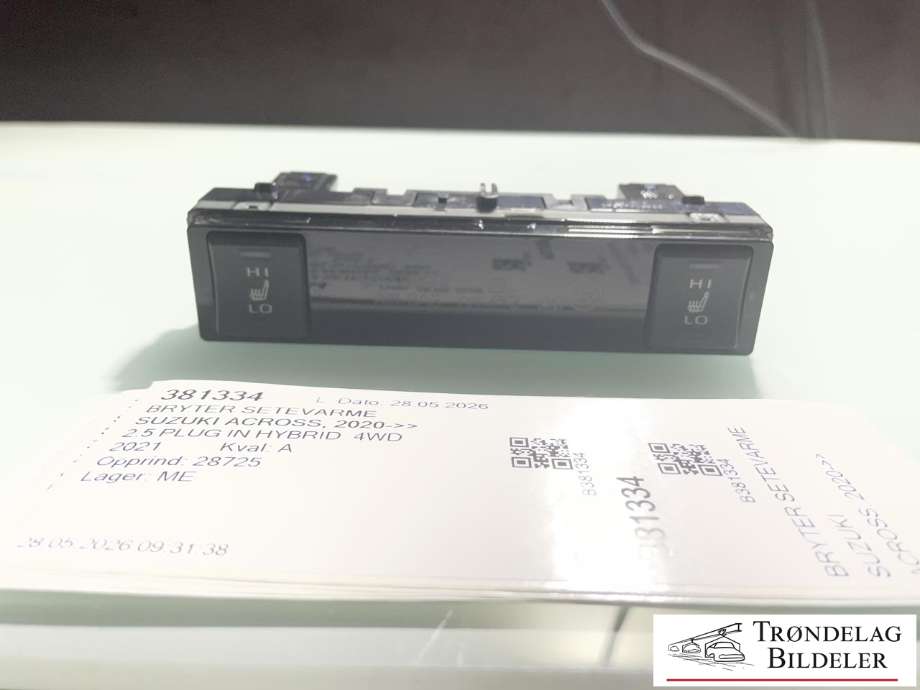 Bryter setevarme til Suzuki Across, 2020-->>  (T8395-04254-000)