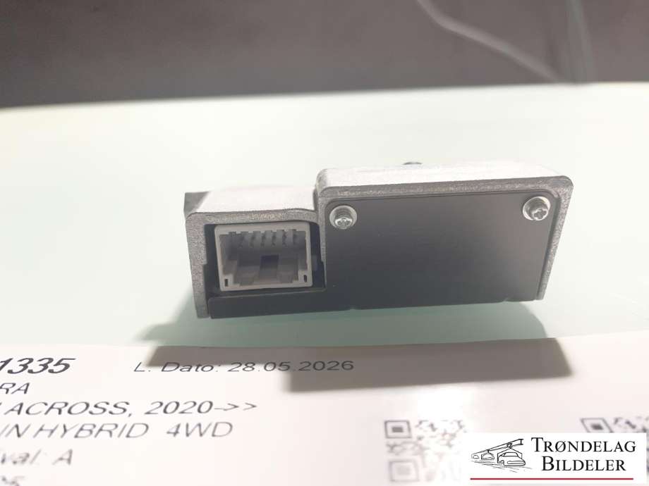Kamera til Suzuki Across 2020-->>  (8646C-42081|035000-3100|)