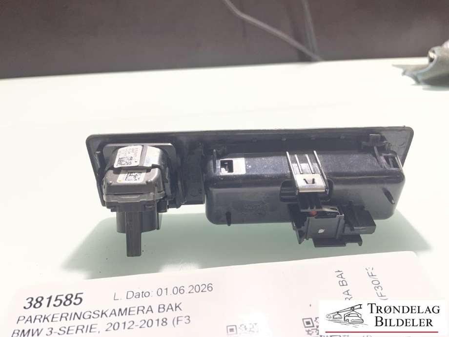 Parkeringskamera bak til BMW 3-Serie 2012-2018 (F30/F31/F34) (F30/F31/F34) (66 53 9 240 351|)