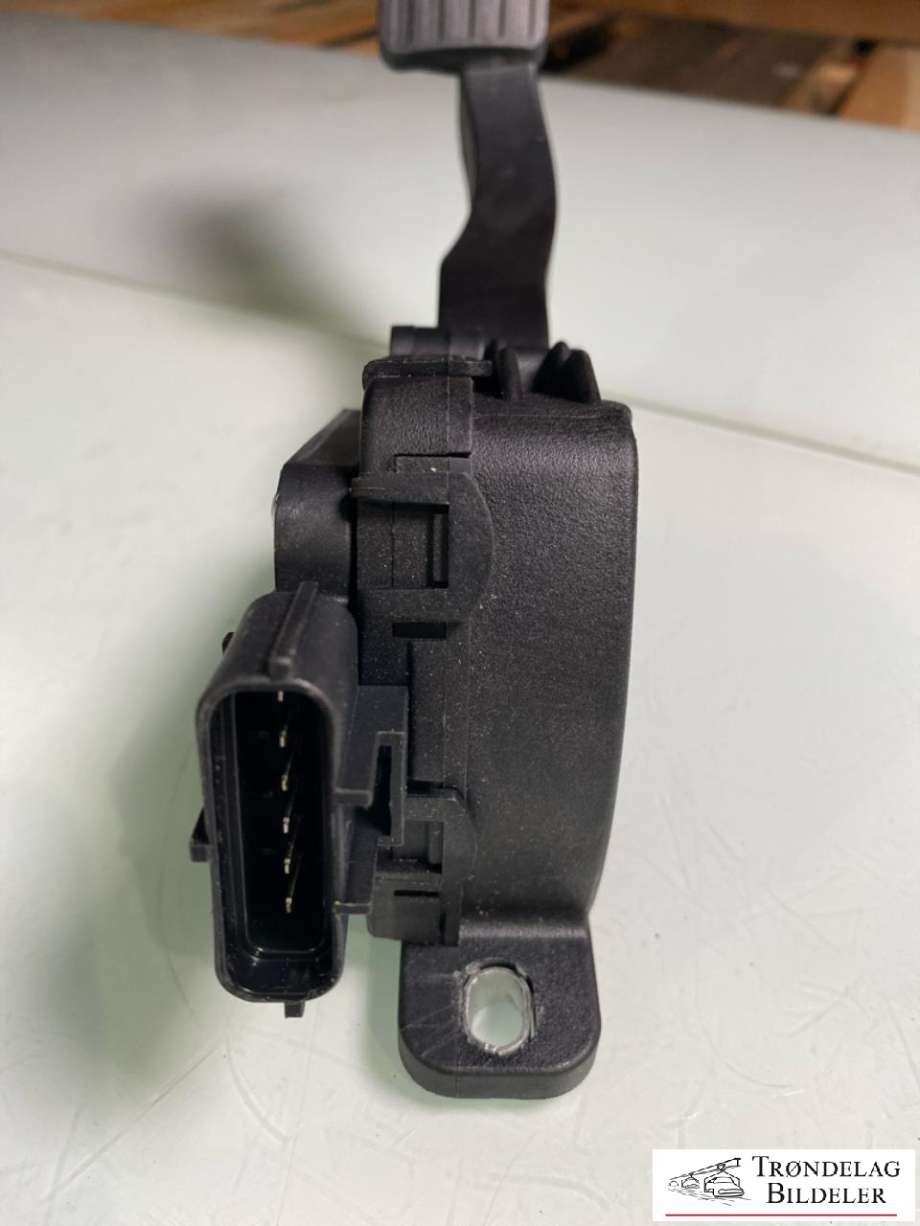 Pedal gass til Maxus T90 EV 2022-->>  (C00424228|)