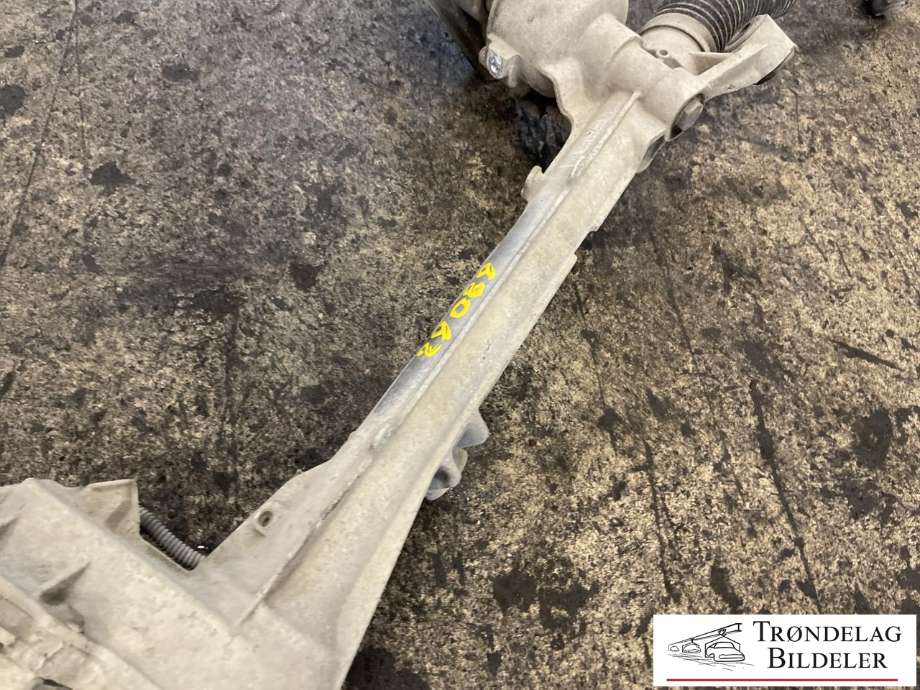 Tannstang elektrisk til Ford Transit Connect 2013-2018 Type II, Fase 1 (CV6C-3D070-LL|HV6C-3D070-LE|2372727|3-PIN|2052546|2113758|2177149|2225544|2283909|2308609|)