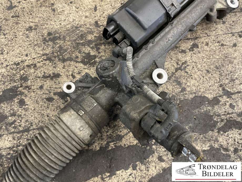 Tannstang elektrisk til Mercedes E-Klasse 2013-2016 (Fase 2) (W212) (W212) (A 212 460 91 00|A 212 460 89 00|)