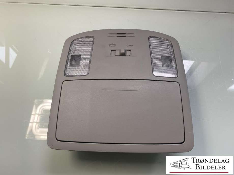 Taklyspanel til Toyota Hilux, 2016-2020 (636500K130B0)