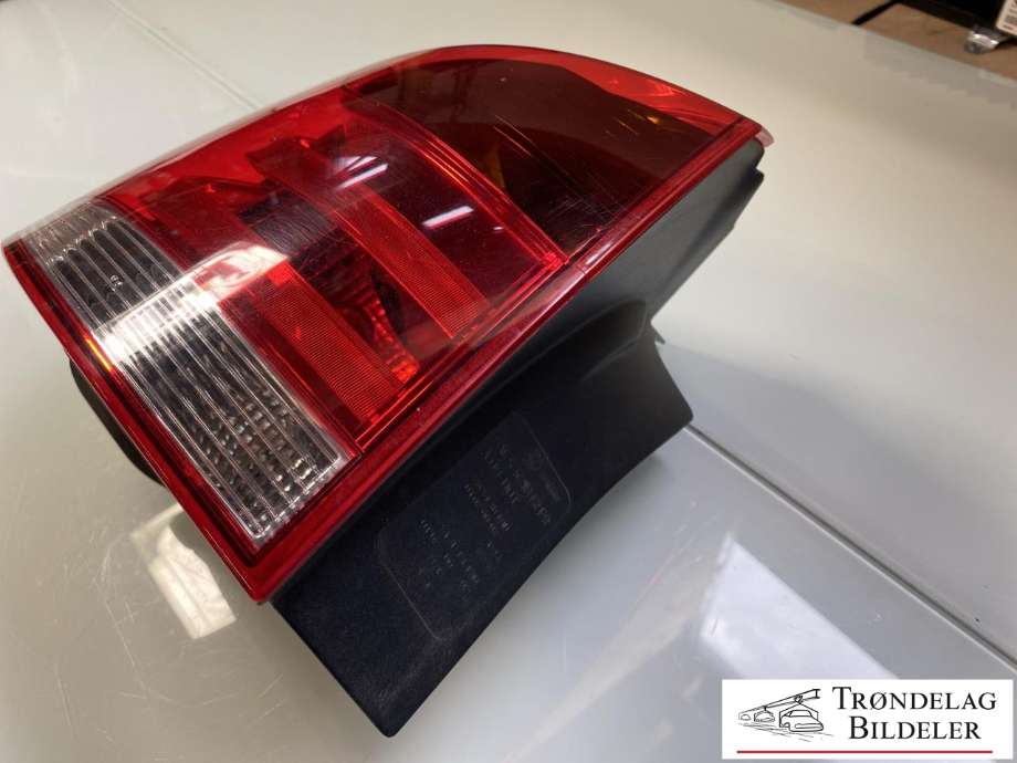 Baklykt venstre til BMW X1 2009-2015 (E84) (E84) (63 21 2 990 109|)