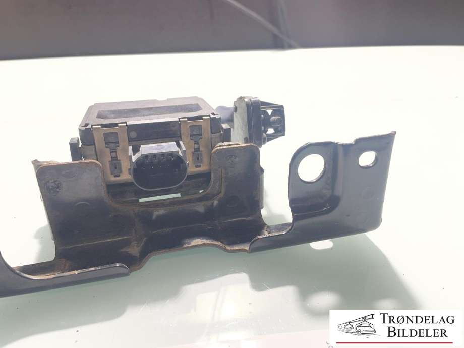 Sensor radar til Nissan Qashqai 2014-2021 (Type II)  (28438 4EJ0D|284384EJ0E|)