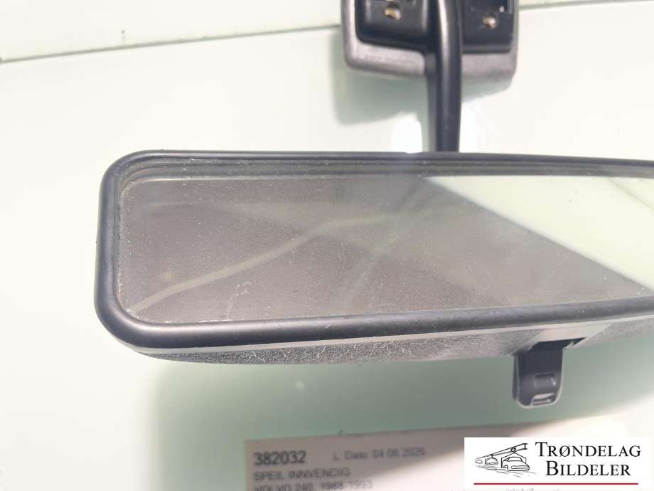 Speil innvendig til Volvo 240 1988-1993  (1224134|)