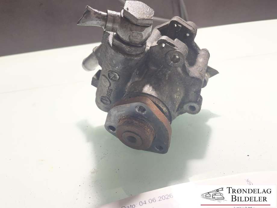 Servo pumpe mekanisk til BMW X1 2009-2015 (E84) (E84) (32416780459|)