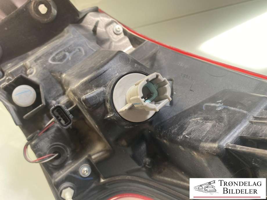 Baklykt venstre til Nissan Qashqai 2014-2021 (Type II) (265554EA0A|)