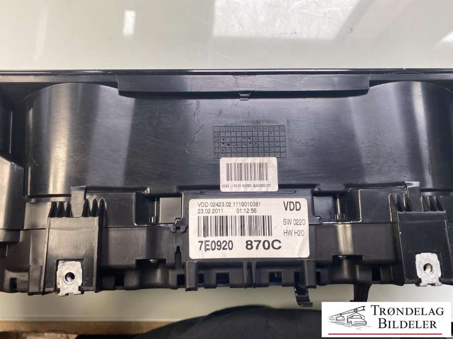 Instrumentpanel til VW Transporter / Caravelle 2009-2015 (Fase 2) (T5) (T5) (7E0 920 870 C|)