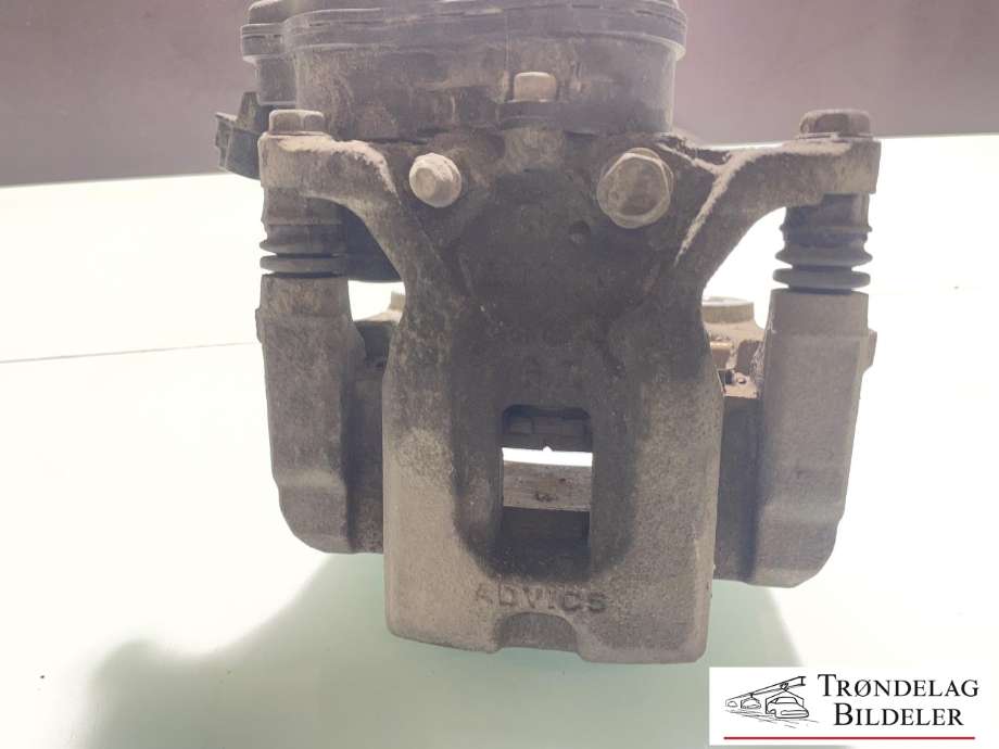 Bremsecaliper venstre bak til Suzuki Across 2020-->>  (T4785-04209-000|)