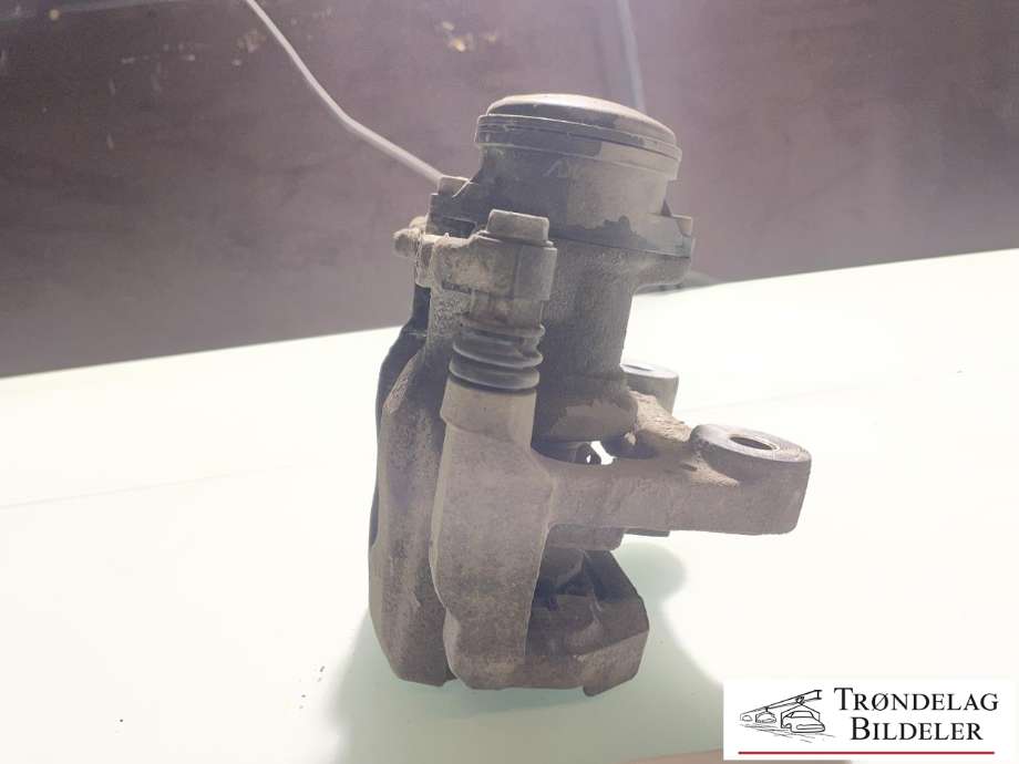 Bremsecaliper venstre bak til Suzuki Across 2020-->>  (T4785-04209-000|)