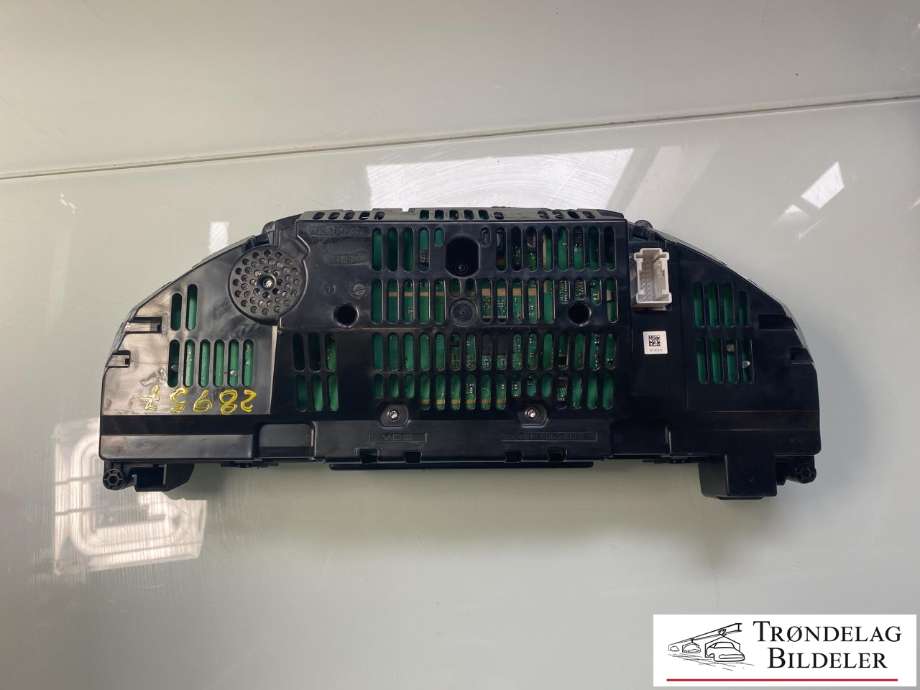 Instrumentpanel til Mercedes E-Klasse 2013-2016 (Fase 2) (W212) (W212) (A 052 545 27 26|)