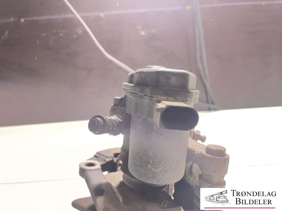 Bremsecaliper høyre bak til Audi A4, Allroad 2009-2016 (Type I) (B8) (B8) (8K0 615 404 E|8K0 615 426 C|)