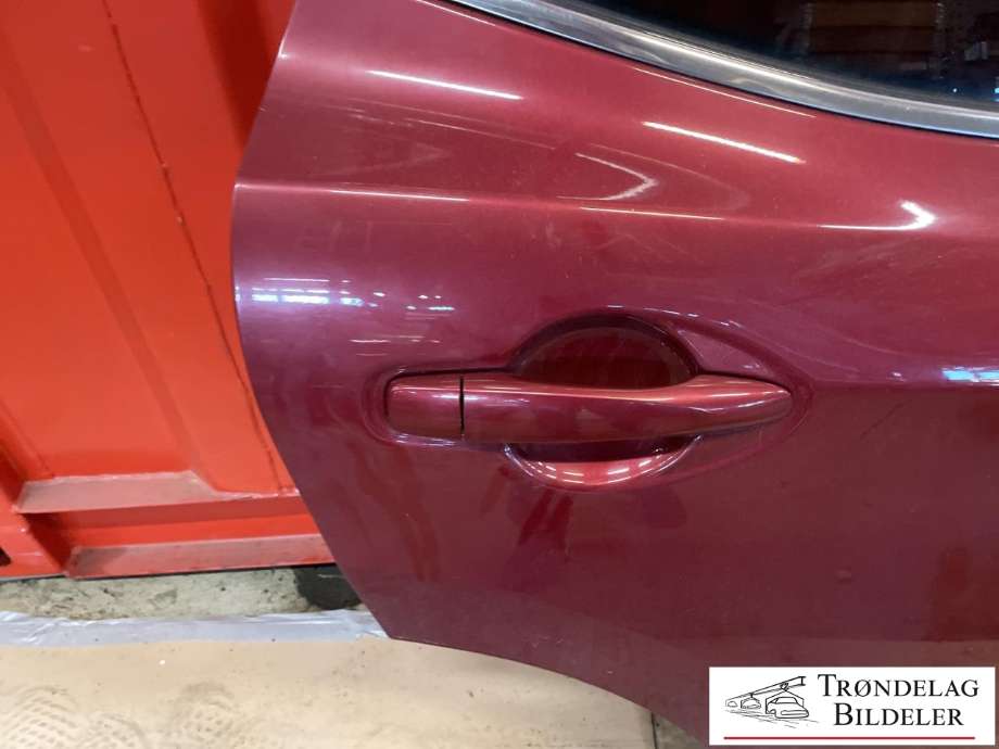 Dør høyre bak til Nissan Qashqai 2014-2021 (Type II)  (H2100HV0MA|H2100HV0MB|)