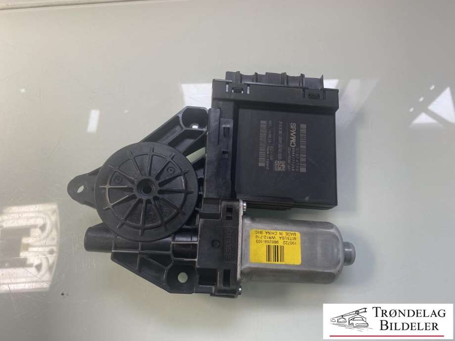 Ruteheis, kun motor, venstre foran til Volvo V60 / V60 CC 2018-->> (Type II) (31674755|31349756|)