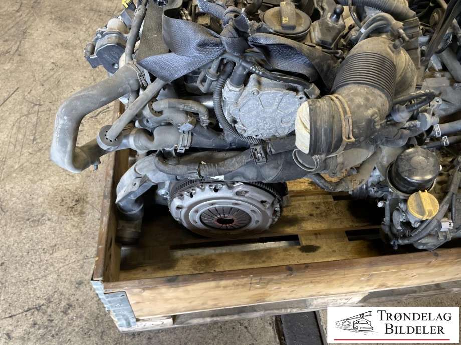 Motor diesel til VW Caddy 2010-2015 (Type III, Fase 2)  (03L100090P|03L100090PX|CAYC)