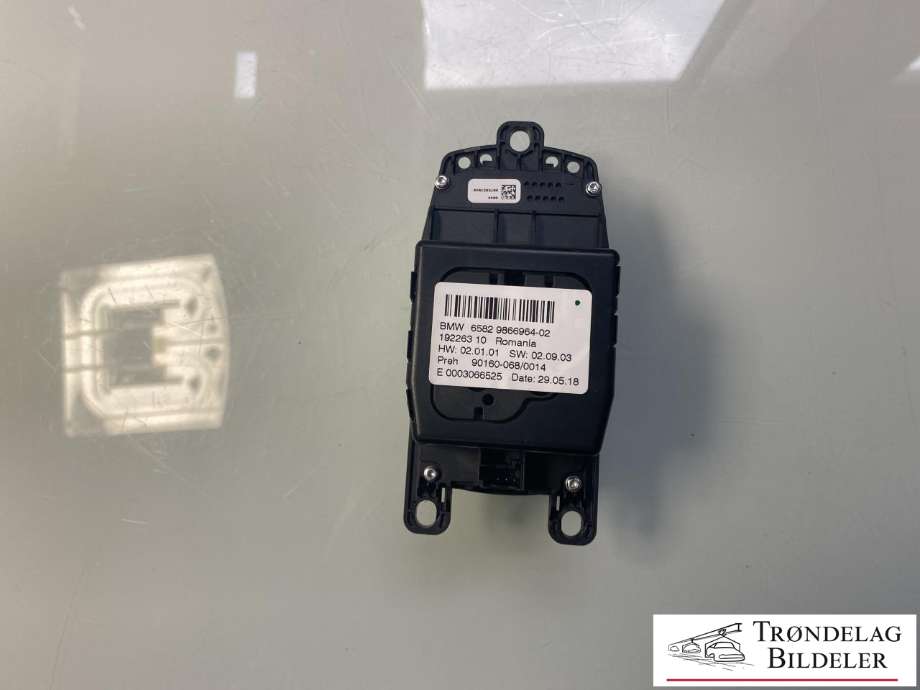 Bilstereo navigasjon betjeningspanel til BMW 2-Serie, Active/Gran Tourer 2014-->> (F45/F46) (F45/F46) (65 82 5 A3B 1E6|)